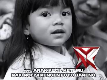 POV : Anak Kecil Ketemu Pak Polisi Pengen Foto Bareng.