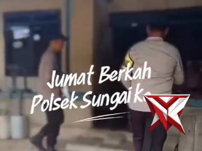Giat Jumat berkah Polsek sungai keruh. 12