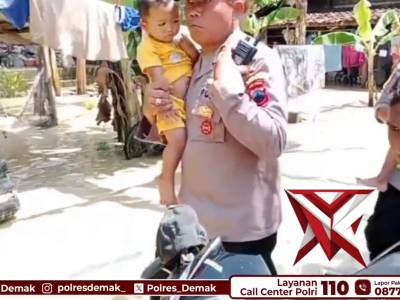 Ditengah Musibah yang Menimpa Saudara Kita, Polri Selalu Hadir di Tengah Masyarakat