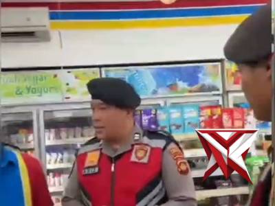 Patroli sat samapta polres muba tempat belanja indomaret IK3 - PoliceTube