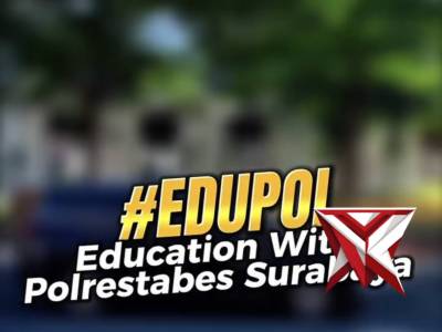 "Beretika Dalam Berkendara"