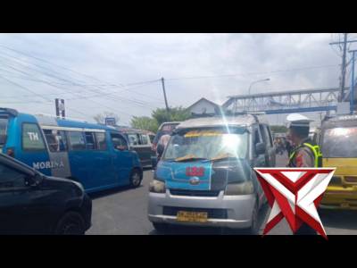 Polres Pelabuhan Belawan Amankan Kedatangan Kapal Kelud di Terminal Penumpang - PoliceTube