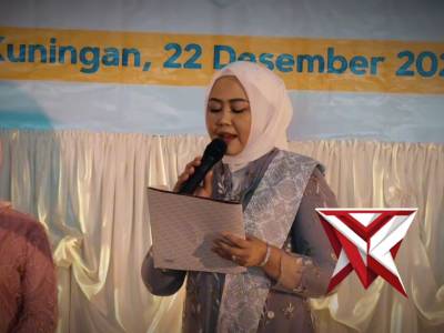 bu Ketua Bhayangkari Cabang Kuningan Bawakan Sebuah Puisi Tentang Cinta Ibu