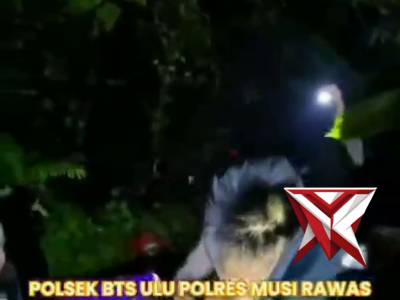 Evakuasi korban lakalantas