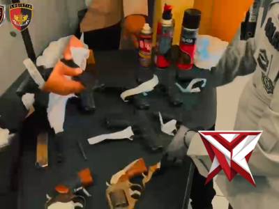 3. Pemeriksaan Senpi kabaglog polres muba