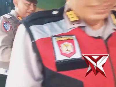 BANSOS KE PANTI ASUHAN KARISMA ILAHI - PoliceTube