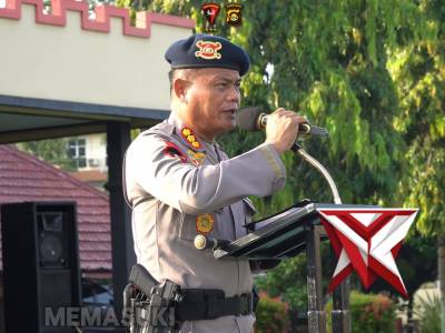 PELATIHAN MANAJEMEN TAKTIS DAN KEPEMIMPINAN - PoliceTube