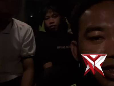 *Aksi Humanis Satlantas Polres Musi Rawas: Antar Santri Kembali ke Pondok dengan Mobil Patroli*