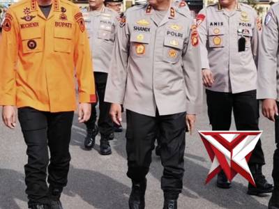 Kapolda Sumsel Irjen Pol Dr. Sandi Nugroho, S.I.K., S.H., M.Hum., memimpin Apel Besar