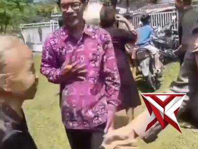 POLRES MUSI RAWAS AMANKAN IBADAH  DI GEREJA ST.KATARINA KEC PURWODADI