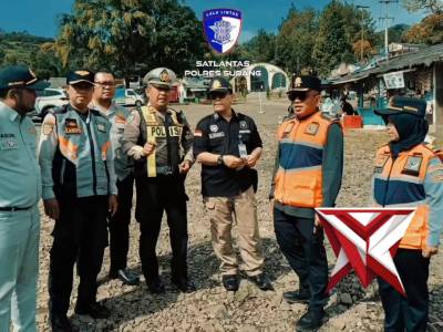 Satlantas Polres Subang melaksanakan ramp check di kawasan Ciater