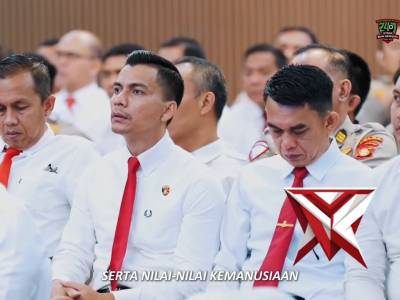 Kapolda Sumsel Irjen Pol. Dr. Sandi Nugroho, S.I.K., S.H., M.Hum. menegaskan perubahan paradigma - PoliceTube