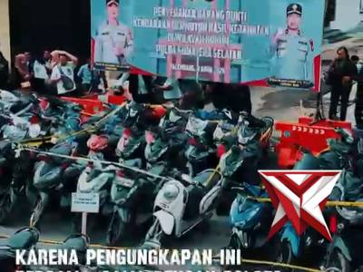 Suasana haru dan bahagia mewarnai Lapangan Gedung Presisi saat Kapolda Sumsel Irjen Pol. Dr. Sandi N