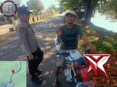 Anggota Polsek Jejawi giat KRYD dgn target Orang, Surat Kendaraan, Muatan dari kendaraan Roda 2/4/6 - PoliceTube