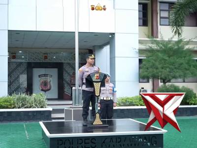 Menjelang detik-detik pergantian tahun yang penuh sukacita, Polres Karawang menggelar Apel Pengamana - PoliceTube
