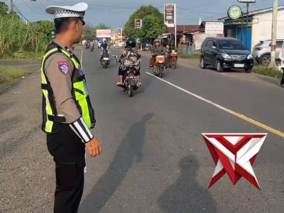 Tingkatkan Kamselticarlantas, Kapolres Musi Rawas Himbau Pengendara untuk Selalu Patuhi Aturan Berla
