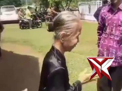 Polsek Purwodadi polres mura melakukan pengaman ibadah di gereja