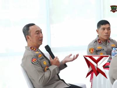 Polri sebagai pelayan pelindung dan pengayom masyarakat - PoliceTube