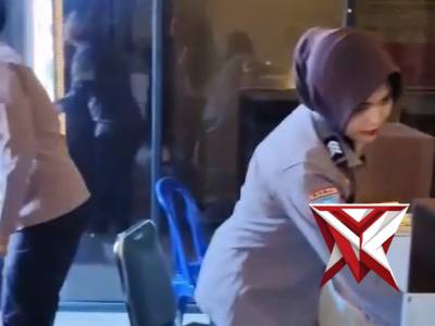 Polisi untuk masyarakat