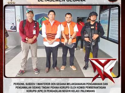 Detasemen Gegana Satbrimobda Sumsel Laksanakan Pengamanan & Pengawalan Sidang Tindak Pidana Korupsi - PoliceTube