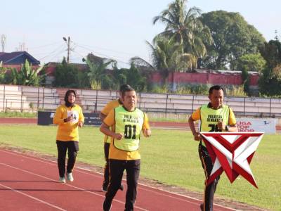 *Polresta Bengkulu Gelar Kesamaptaan Jasmani Berkala* - PoliceTube