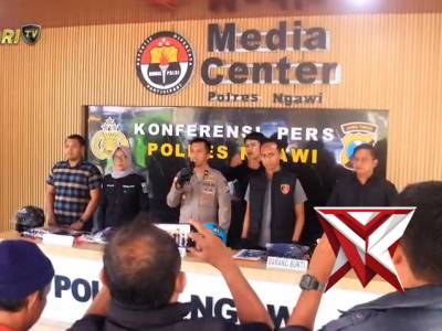 POLRES NGAWI BERHASIL UNGKAP KASUS PENGEROYOKAN VIRAL DI MEDSOS