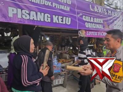 Kapolresta Bandung Berikan KaDeudeuh Untuk Wisatawan Glamping. - PoliceTube