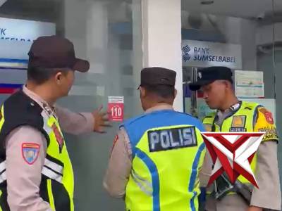 Penempelan Stiker Call Canter 110