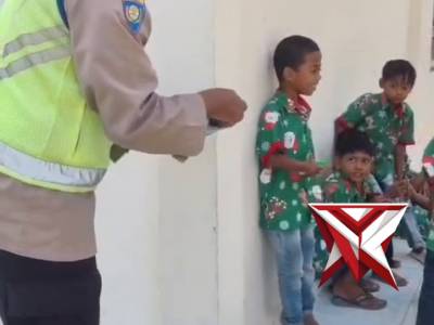 Pastikan Ibadah Khidmat, Polsek STL ulu Amankan Paskah di gereja GKII desa Sukaraya - PoliceTube