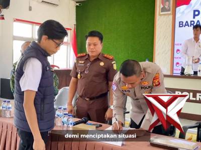 Pemusnahan narkotika sabu oleh Kapolres oki - PoliceTube