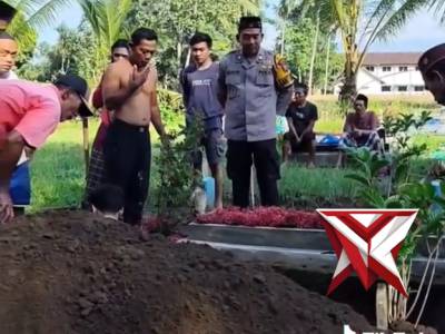 POLISI BAIK DAN PENOLONG