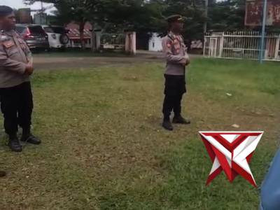 Titlle:

ARAHAN KAPOLSEK STL ULU TERAWAS KEPADA SELURUH KA SPPG WILAYAH KECAMATAN SELANGIT