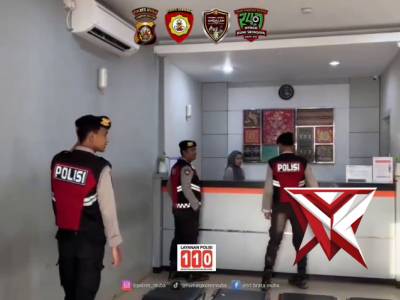Patroli ke perbankan. Tmk22 - PoliceTube