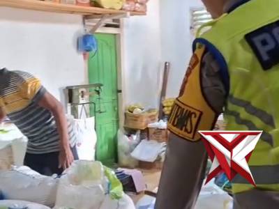 1??9?? Program ketahanan pangan Polsek Tugumulyo Polres Musi Rawas - PoliceTube