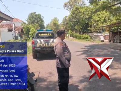 ANGGOTA POLSEK GRATI MELAKSANAKAN PATROLI ANTISIPASI 3C DI JL. RAYA GRATI DESA RANUKLINDUNGAN - PoliceTube