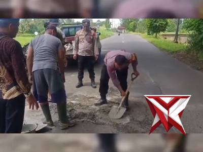 tindakan cepat polisi menaggapi panggilan darura