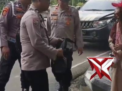 Jumat berkah, polri untuk masyarakat