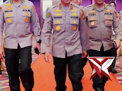 Kapolda Sumsel Irjen Pol Dr. Sandi Nugroho, S.I.K., S.H., M.Hum. resmi membuka Pembekalan dan Pelati