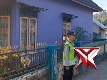 Pengaturan lalin di simpang sekolah - PoliceTube