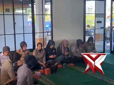 Kegiatan Binrohtal Personel Polres OKI - PoliceTube