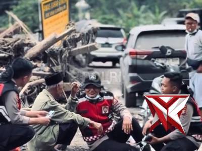 Duduk sama Rata, Berdiri tanpa Raja, Berbagi sama Rata dan Menghormati Sesama - PoliceTube