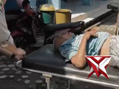 RESPON CEPAT POLSEK MUARA LAKITAN POLRES MUSI RAWAS EVAKUASI KORBAN LAKA LANTAS, - PoliceTube