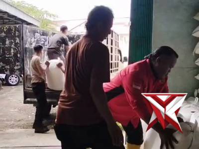 Polri untuk masyarakat 7