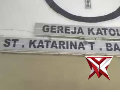 POLRES MUSI RAWAS AMANKAN IBADAH  DI GEREJA ST.KATARINA KEC PURWODADI