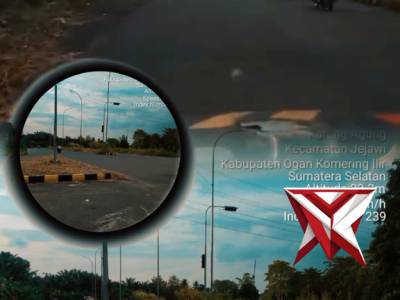 Anggota Polsek Jejawi giat patroli Hunting di sepanjang ruas jalan Dari Desa Jejawi S.d Desa Lingkis - PoliceTube