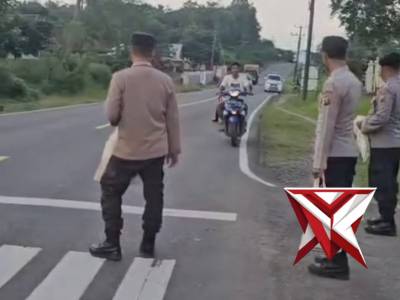 JUM'AT BERKAH POLSEK LAIS....? - PoliceTube