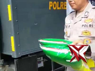 Gerakan pangan murah polres muba polda sumsel Polri untuk masyarakat??????? - PoliceTube