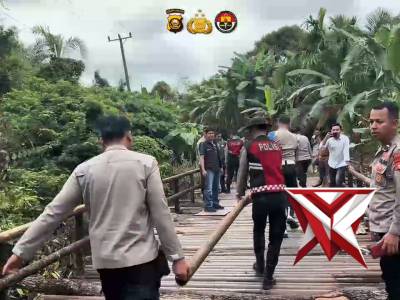 Renovasi jembatan merah putih