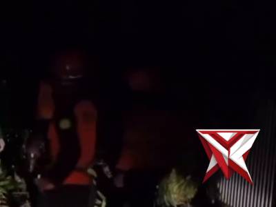 Sinergi TNI, POLRI, BPBD, PMI dan Warga Masyafakat dalam Penanganan Bencana Longsor - PoliceTube