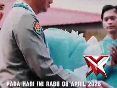 Kapolda Sumsel Irjen Pol. Sandi Nugroho, SIK, SH, M.Hum. menyerahkan ratusan kendaraan bermotor - PoliceTube